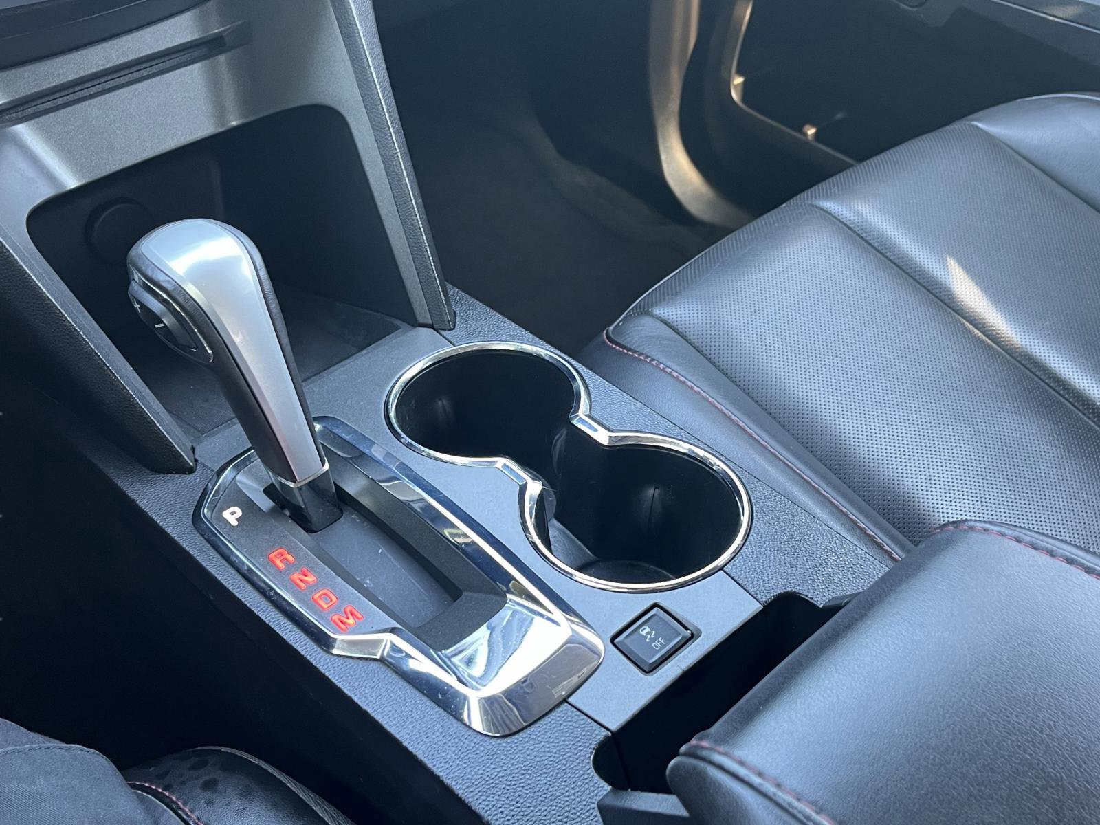 Used 2015 GMC Terrain SLT image 27