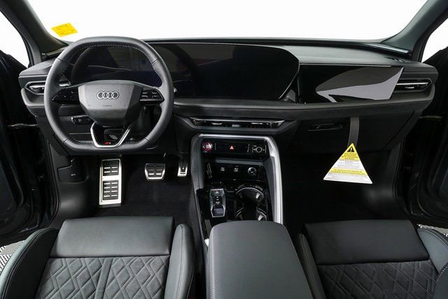 New 2025 Audi SQ5 Premium Plus AWD/4WD image 19