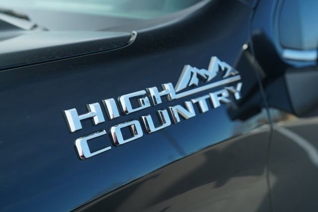 Used 2024 Chevrolet Silverado 1500 High Country image 40
