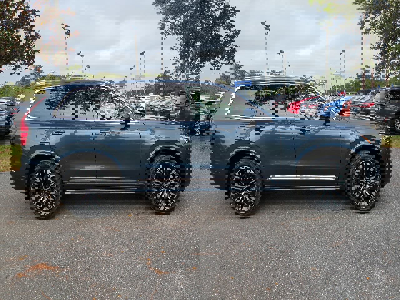 New 2026 Volvo XC90 B6 Ultra image 3