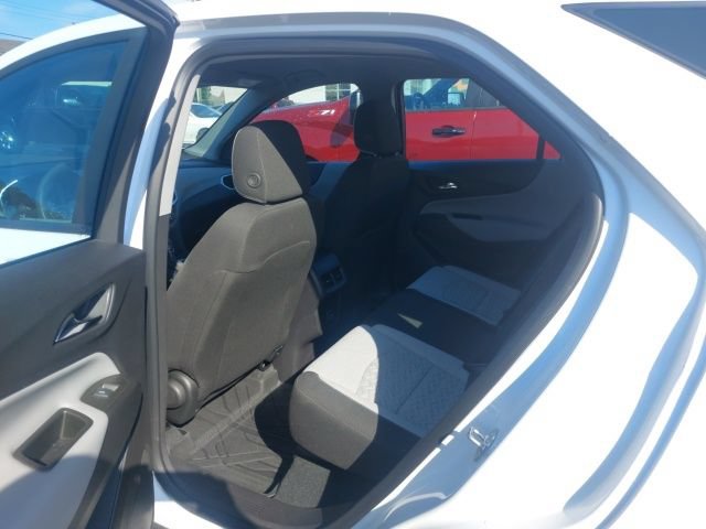 Certified 2024 Chevrolet Equinox LS w/ Driver Confidence II Package FWD image 8