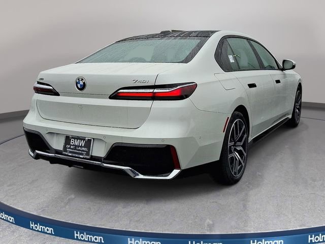 New 2026 BMW 740i xDrive image 4