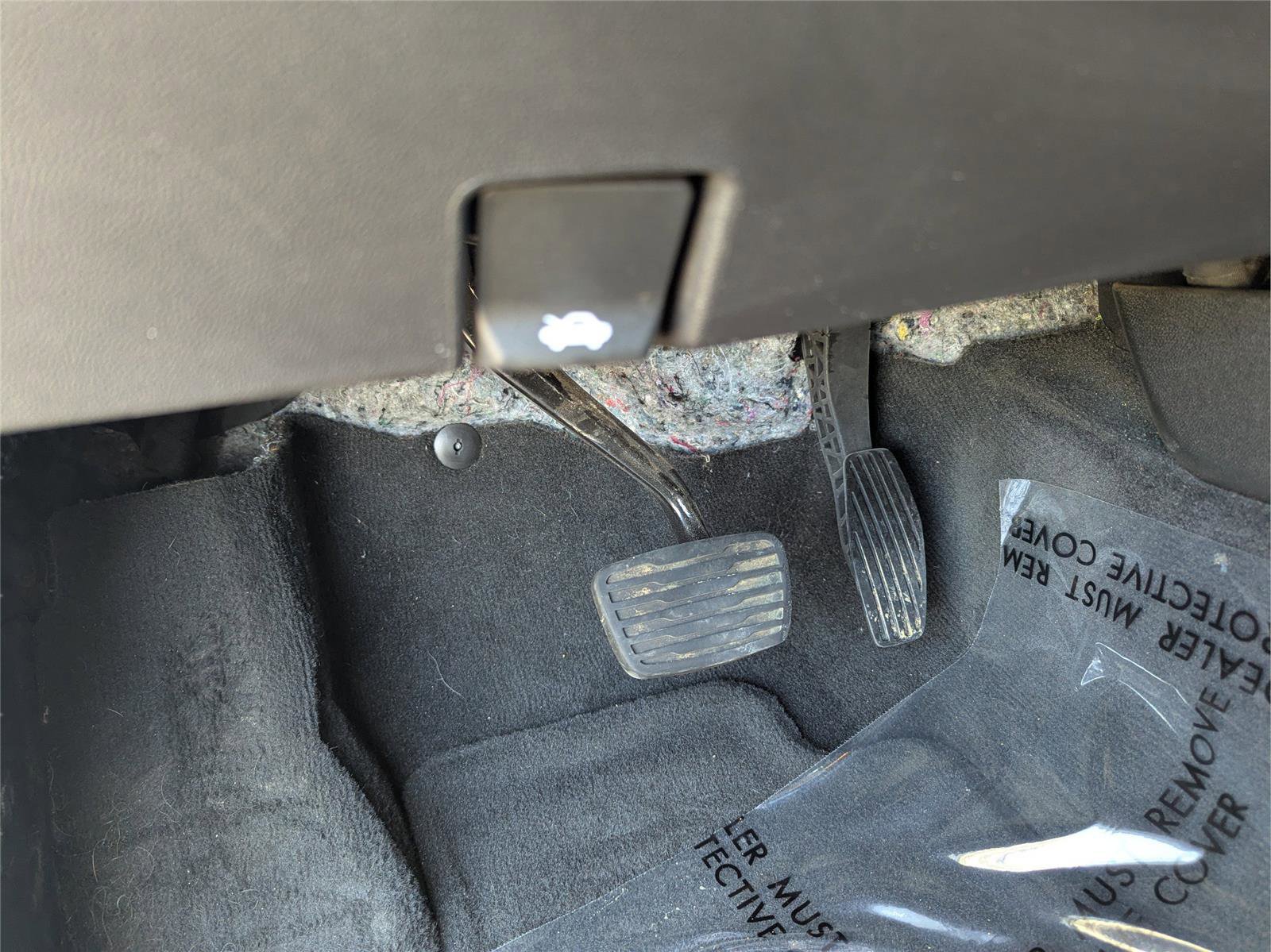 Used 2023 Chevrolet Colorado ZR2 w/ ZR2 Convenience Package III image 25