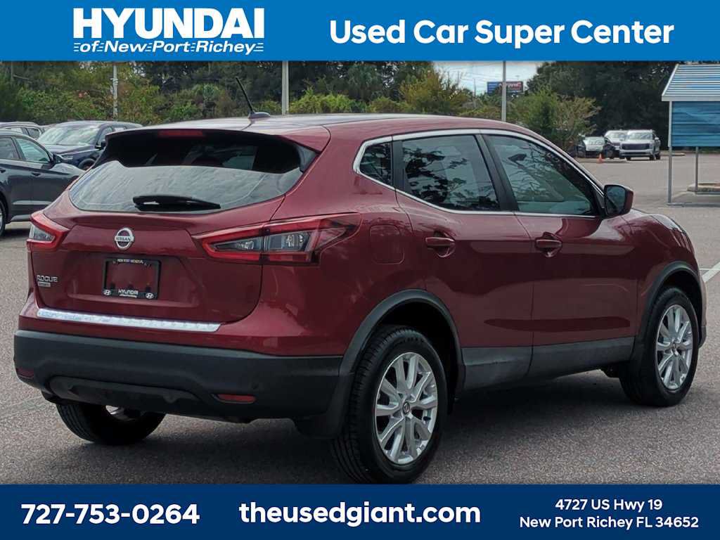 Used 2020 Nissan Rogue Sport S w/ Appearance Package FWD image 5