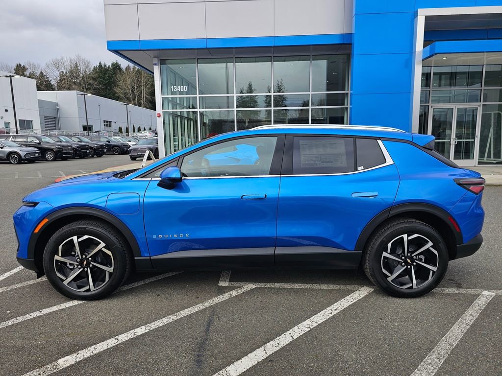 New 2026 Chevrolet Equinox EV LT image 2
