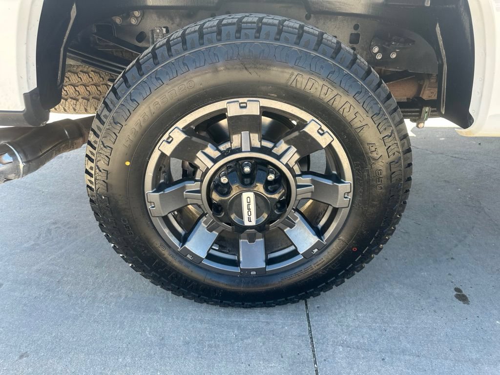Used 2023 Ford F350 Lariat w/ Sport Appearance Package AWD/4WD image 40