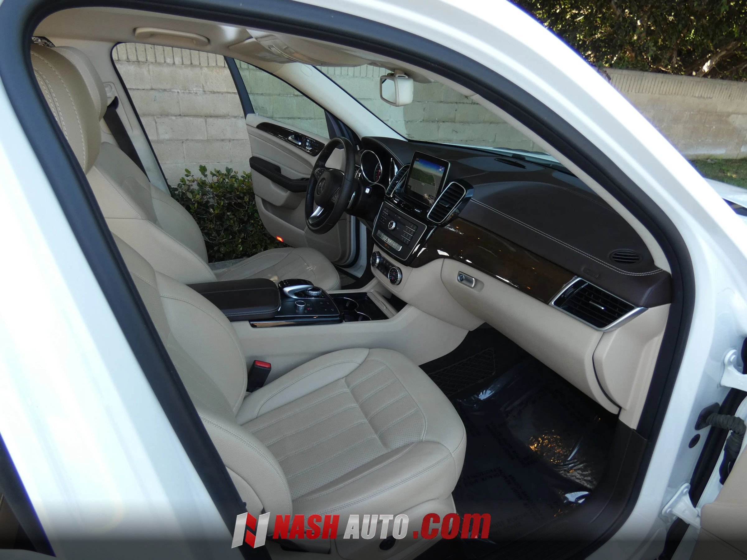 Used 2019 Mercedes-Benz GLS 450 4MATIC image 26