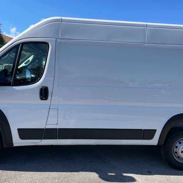 Used 2023 RAM ProMaster 2500 w/ Convenience Group image 12