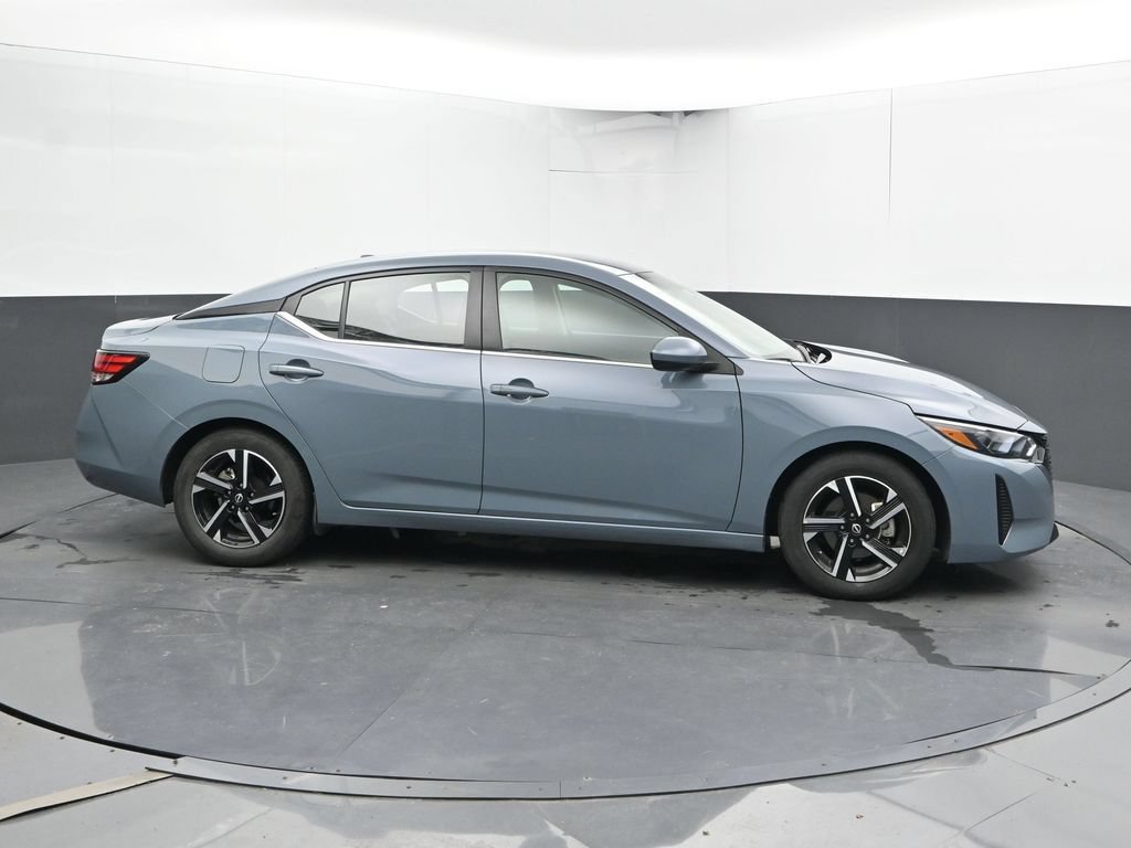 Used 2024 Nissan Sentra SV FWD image 4