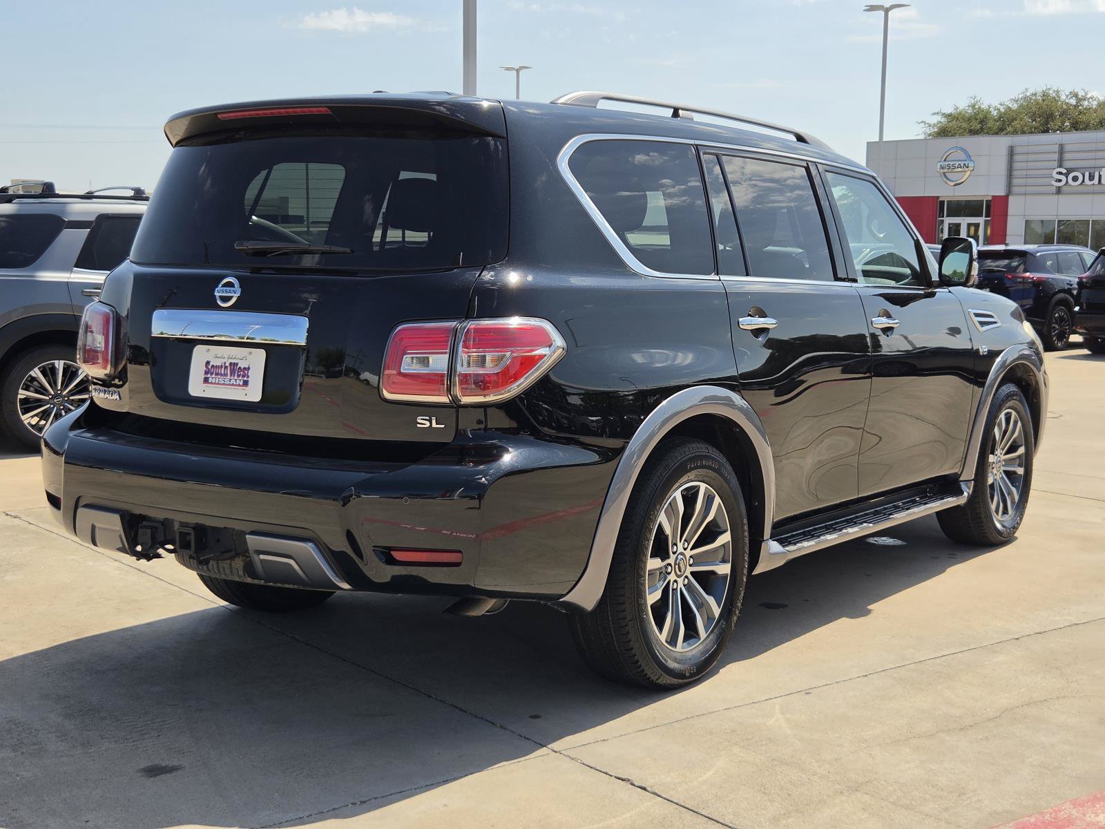 Used 2019 Nissan Armada SL w/ Premium Package AWD/4WD image 5