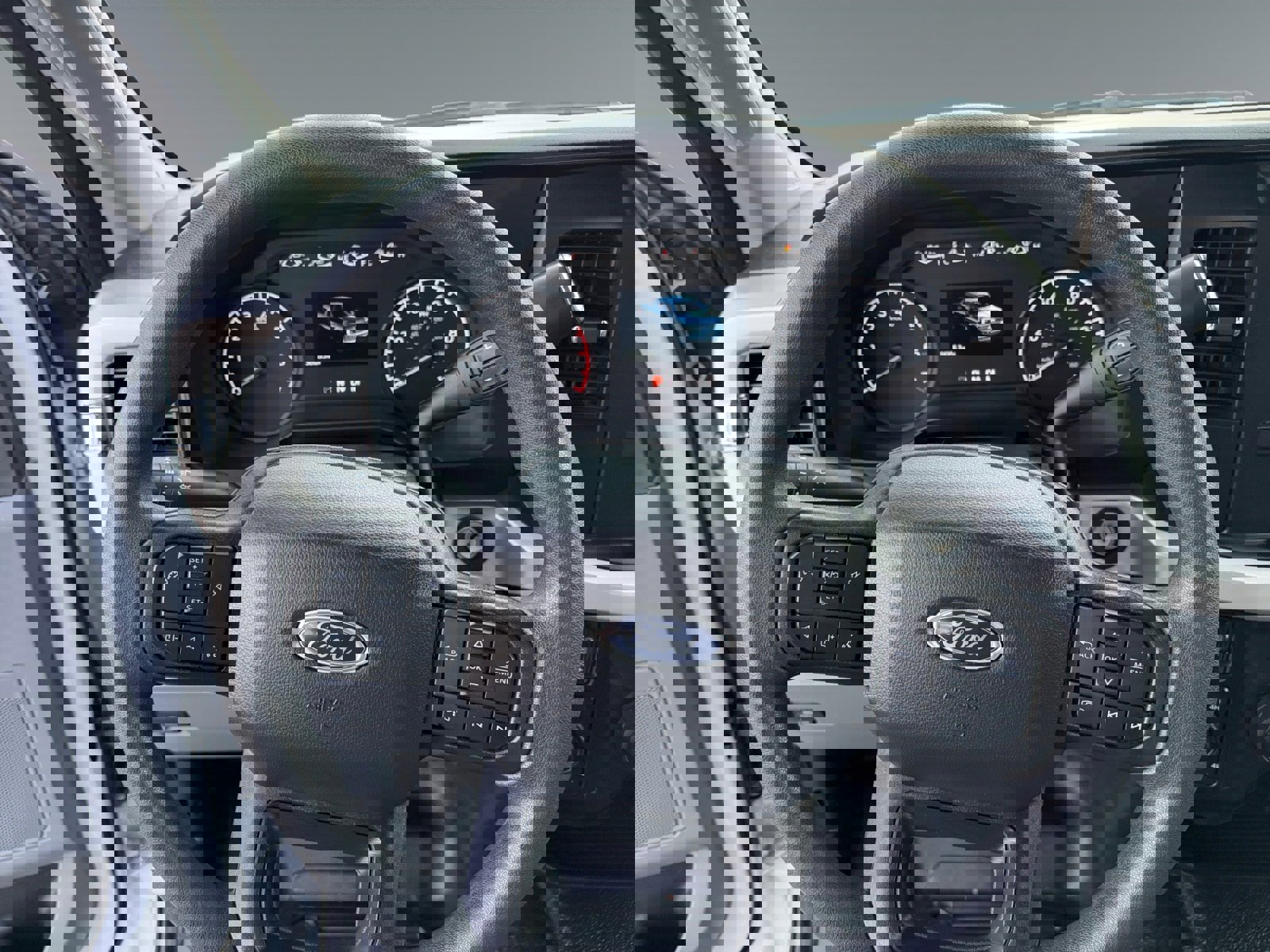 Used 2024 Ford F250 XL w/ XL Chrome Package image 12