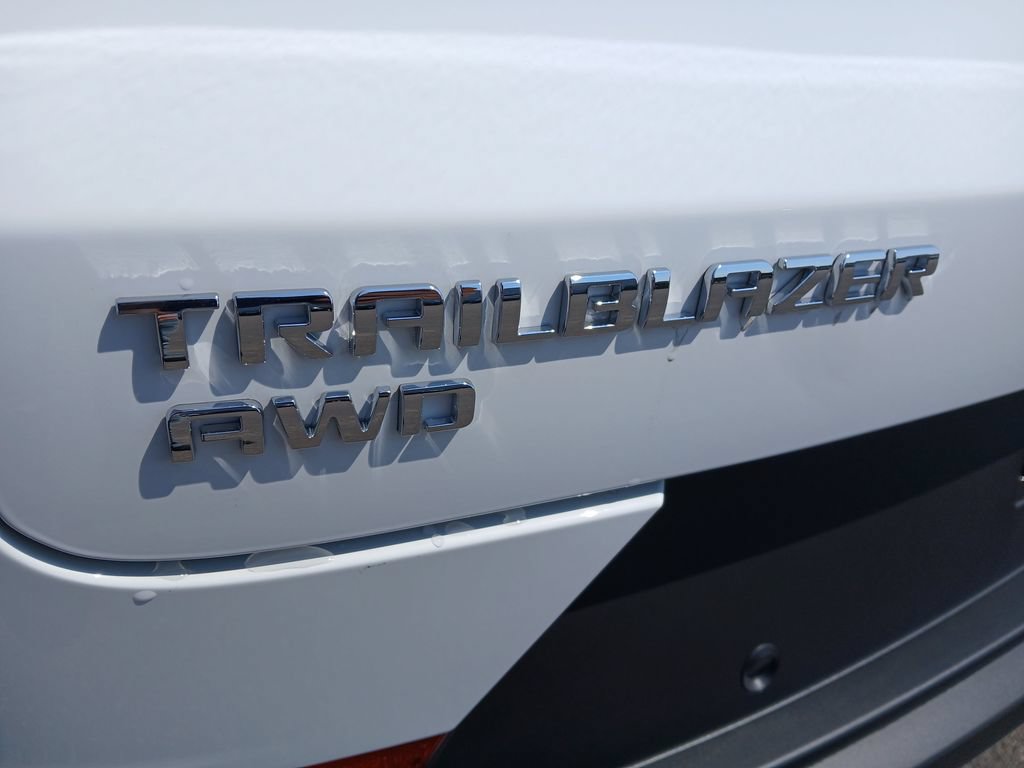New 2026 Chevrolet TrailBlazer LS w/ LS Convenience Package AWD/4WD image 30