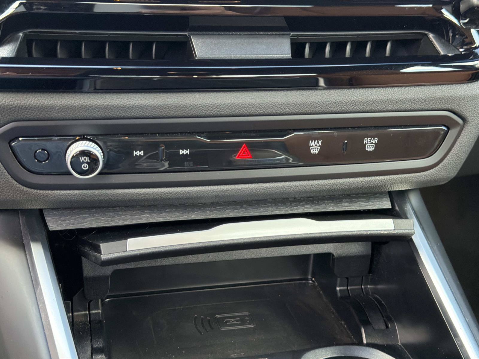 Certified 2026 BMW 230i Coupe w/ Premium Package RWD image 19