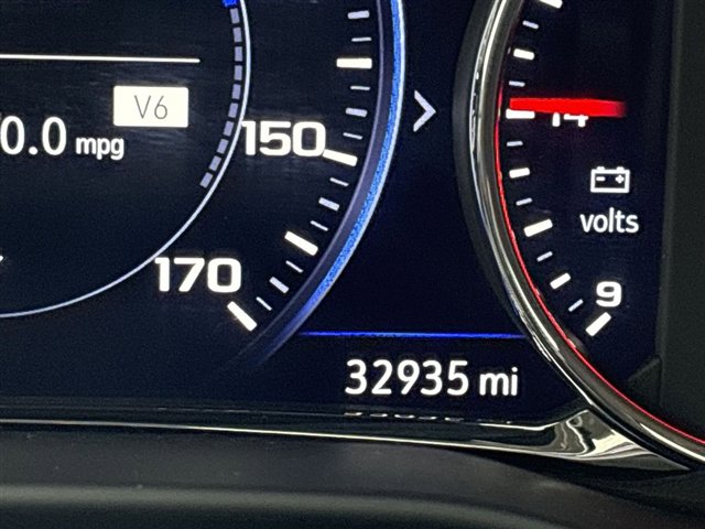 Certified 2023 GMC Acadia Denali w/ LPO, Floor Liner Package image 12