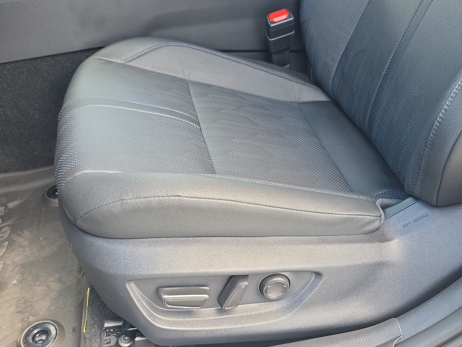 New 2026 Toyota Camry XSE FWD image 25