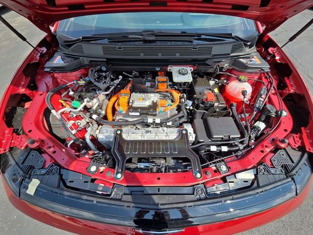 New 2025 Chevrolet Equinox EV RS image 29