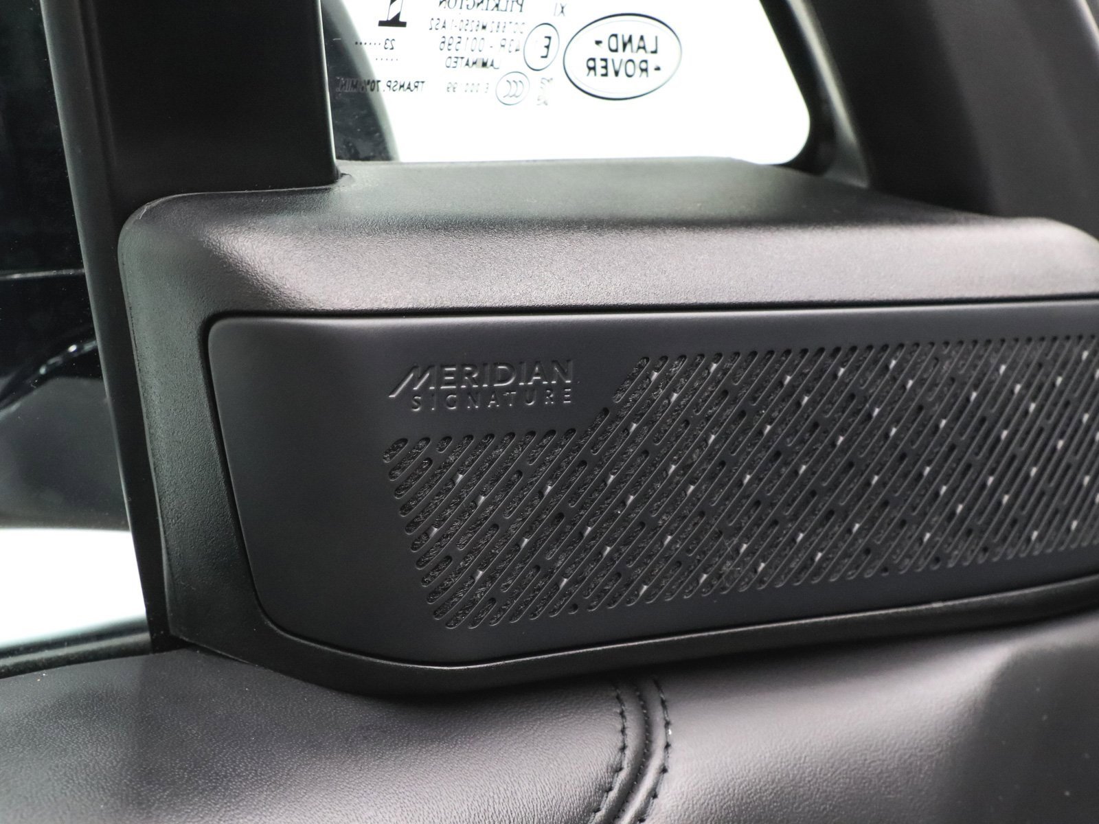 Used 2024 Land Rover Range Rover Autobiography image 13