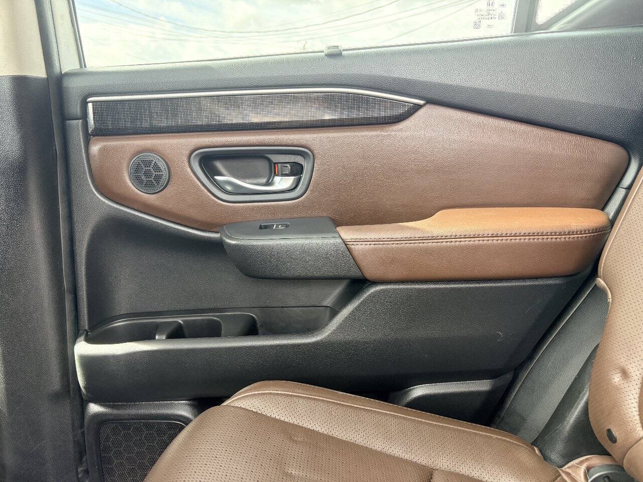 Used 2024 Honda Pilot Elite image 27