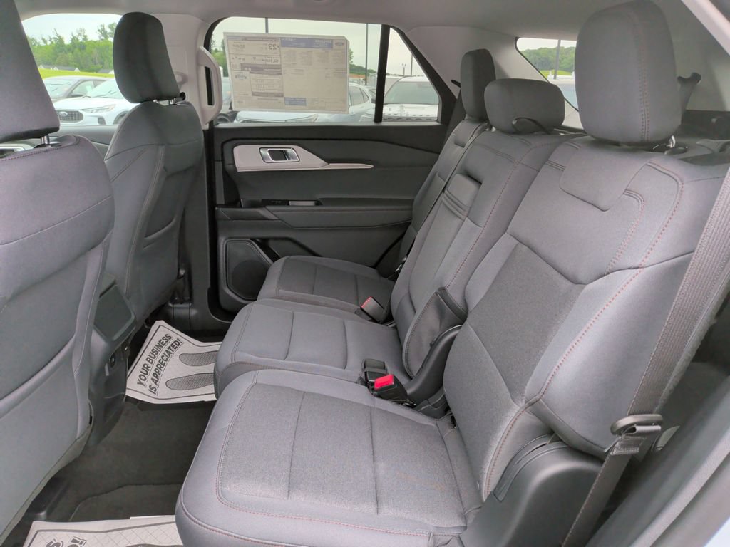 New 2026 Ford Explorer Active AWD/4WD image 14