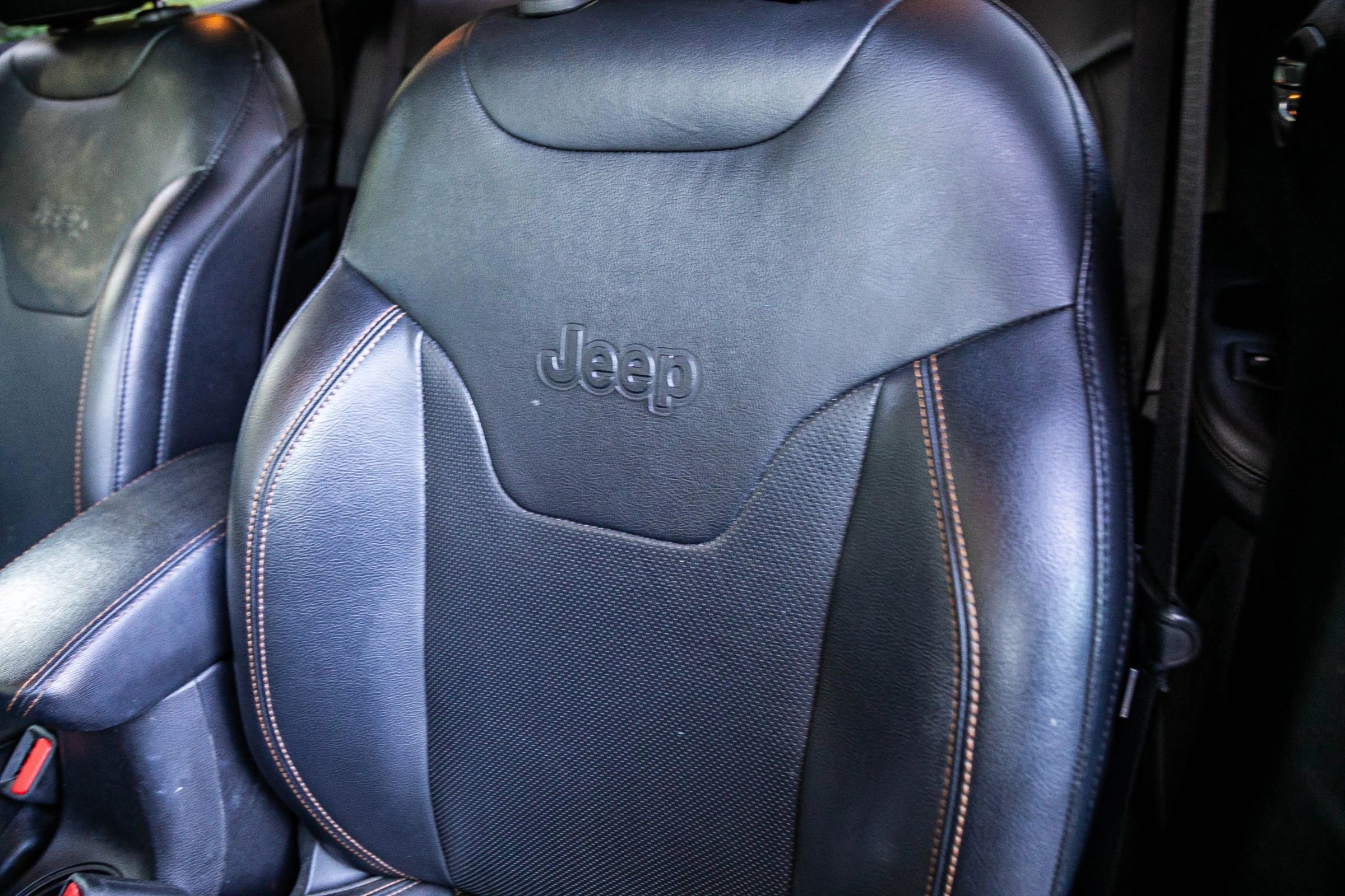 Used 2019 Jeep Compass Limited image 33