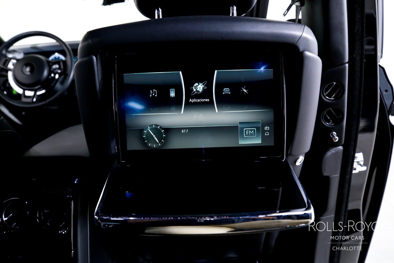 Used 2020 Rolls-Royce Phantom Sedan RWD image 31