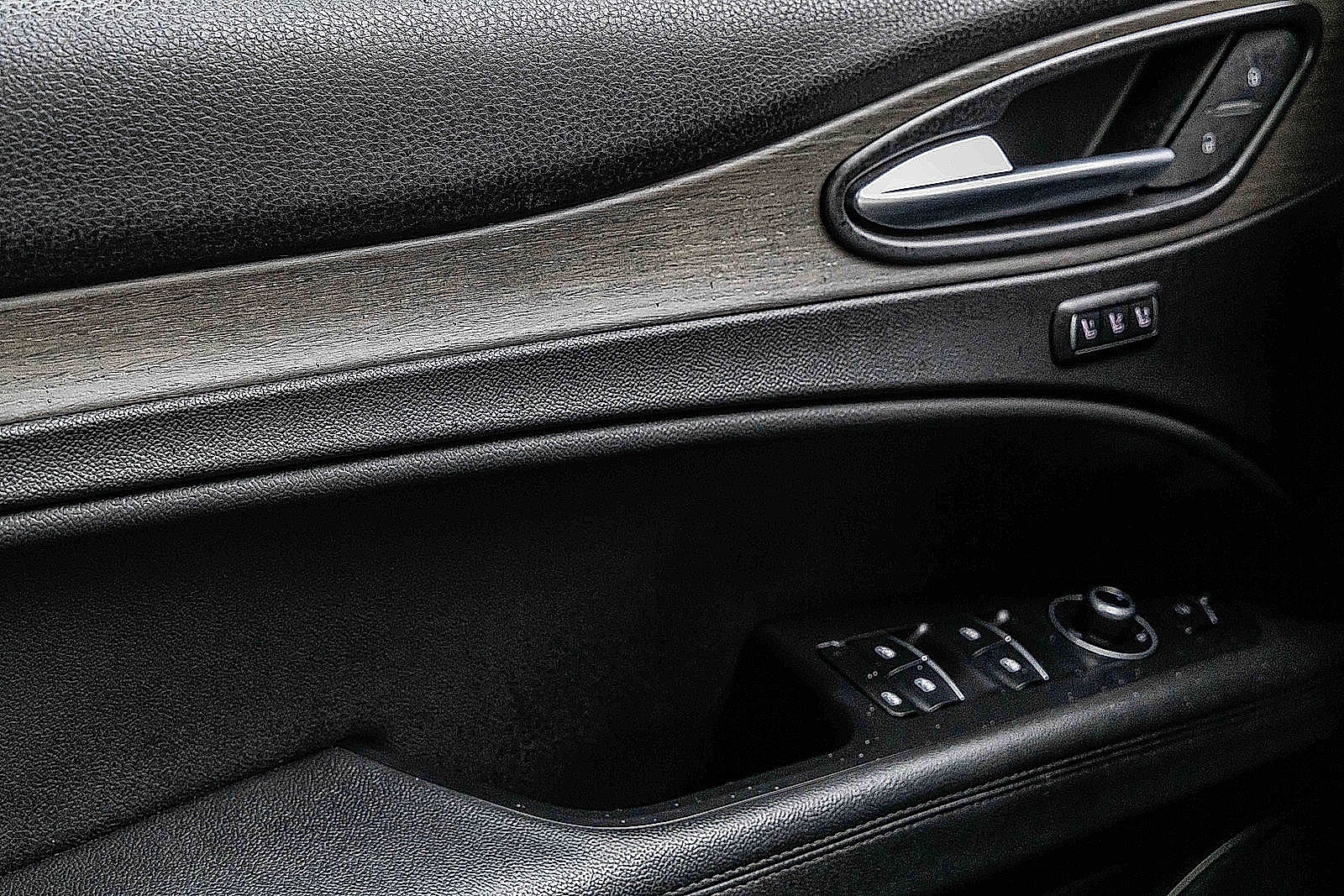 Used 2022 Alfa Romeo Stelvio Ti image 15