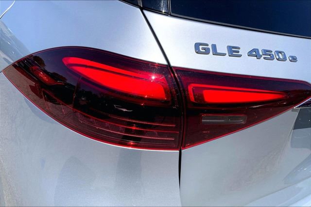 Certified 2025 Mercedes-Benz GLE 450e 4MATIC image 25