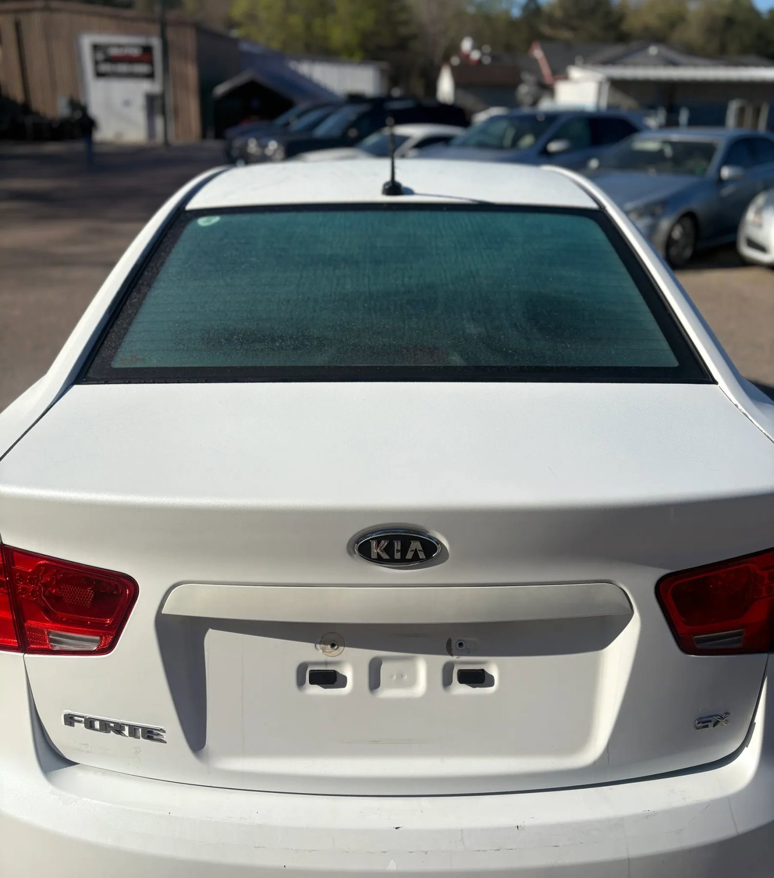 Used 2011 Kia Forte SX image 36