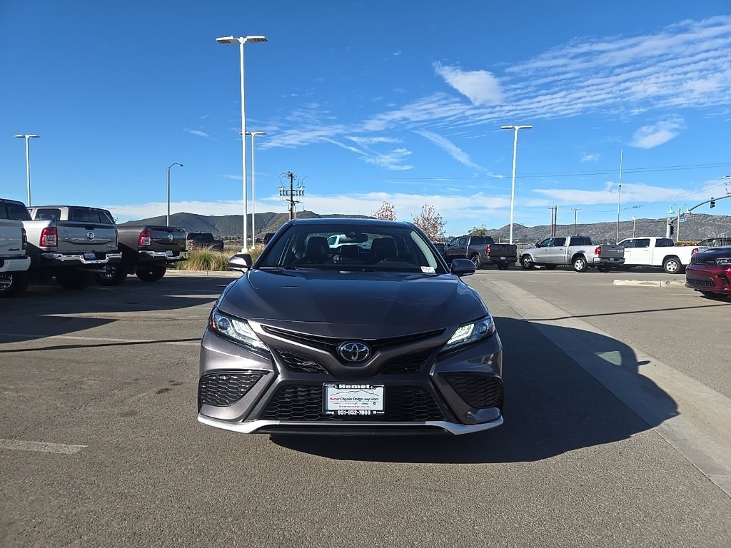 Used 2023 Toyota Camry XSE image 3