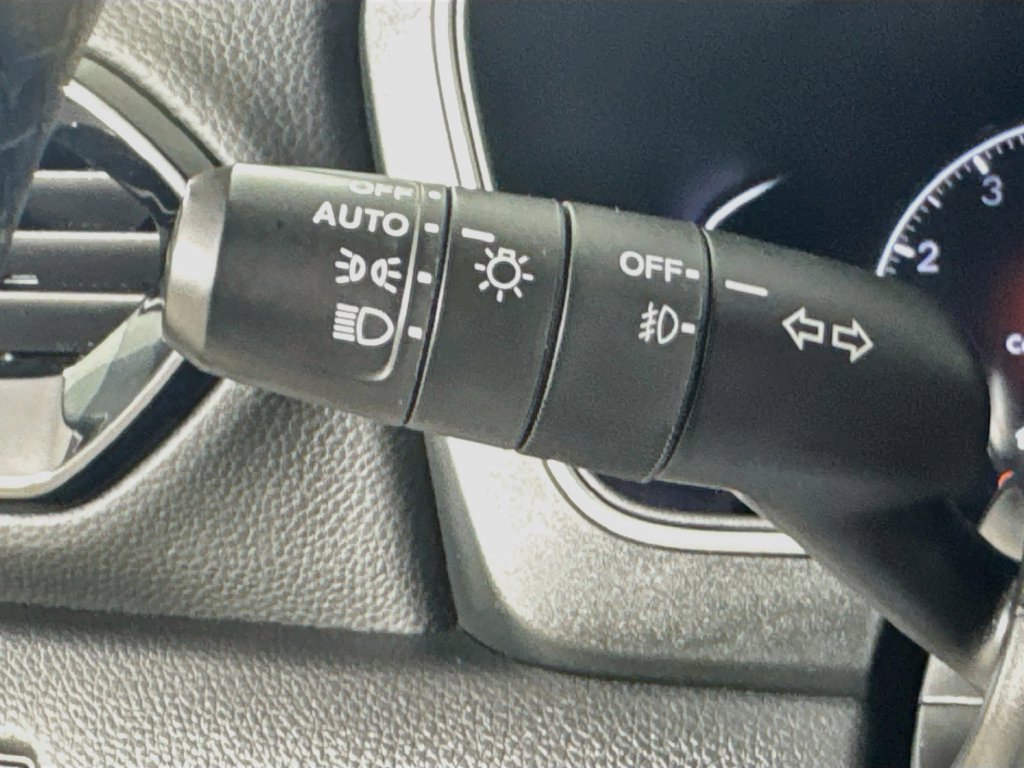 Used 2023 Honda Pilot Touring image 15