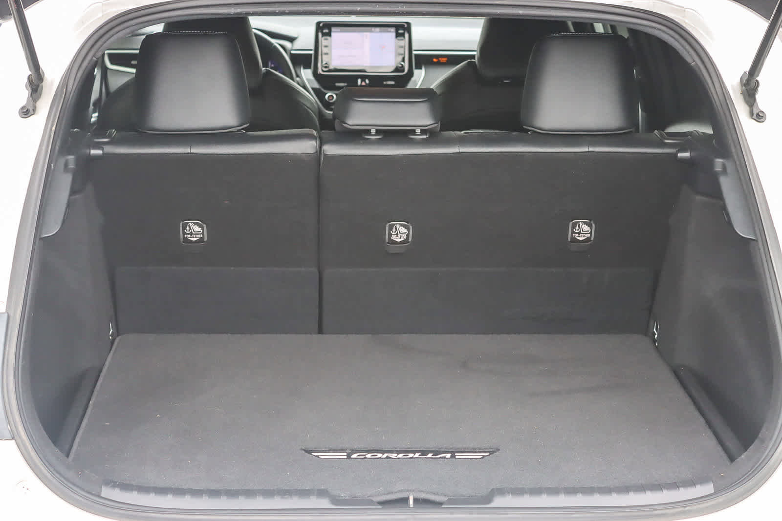 Used 2021 Toyota Corolla XSE image 25