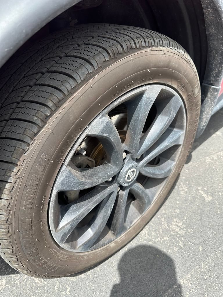 Used 2014 Nissan Juke S w/ Midnight Edition 2.0 FWD image 4