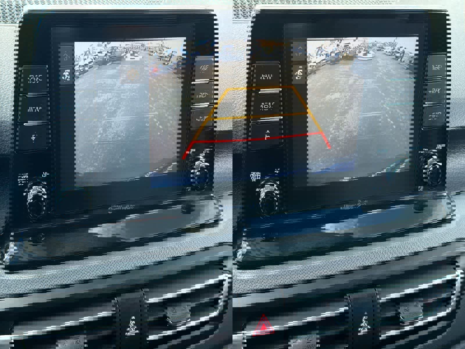 Used 2022 Kia Seltos LX image 29