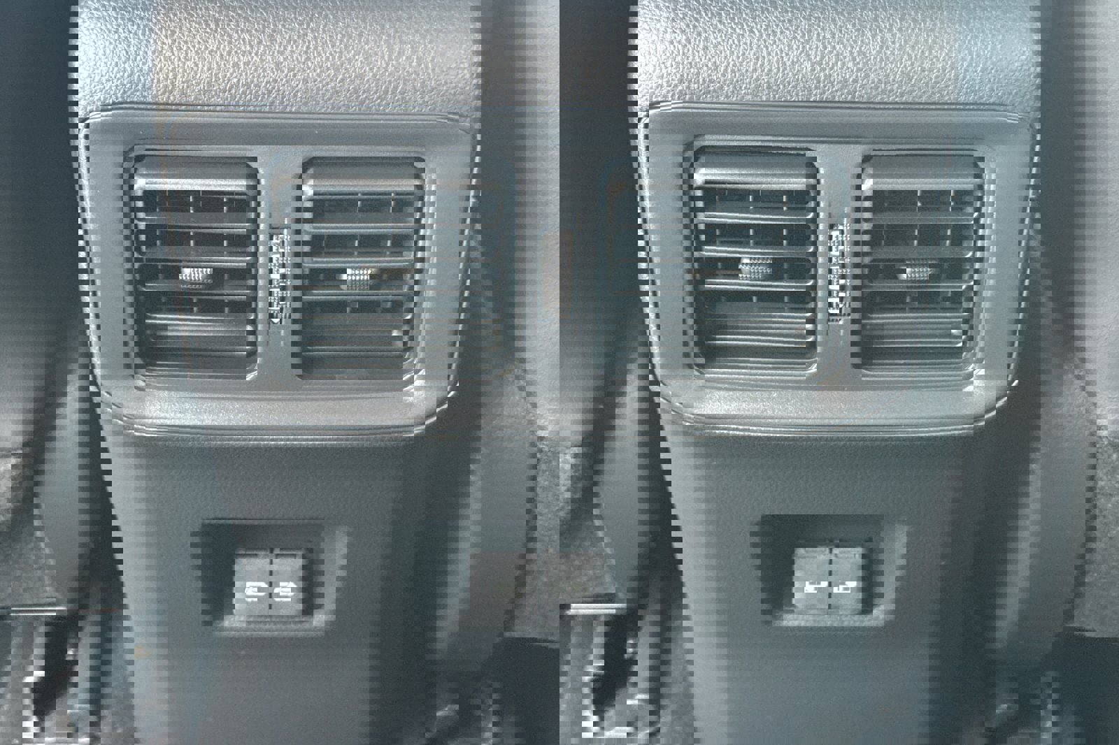 New 2025 Toyota RAV4 XSE image 15