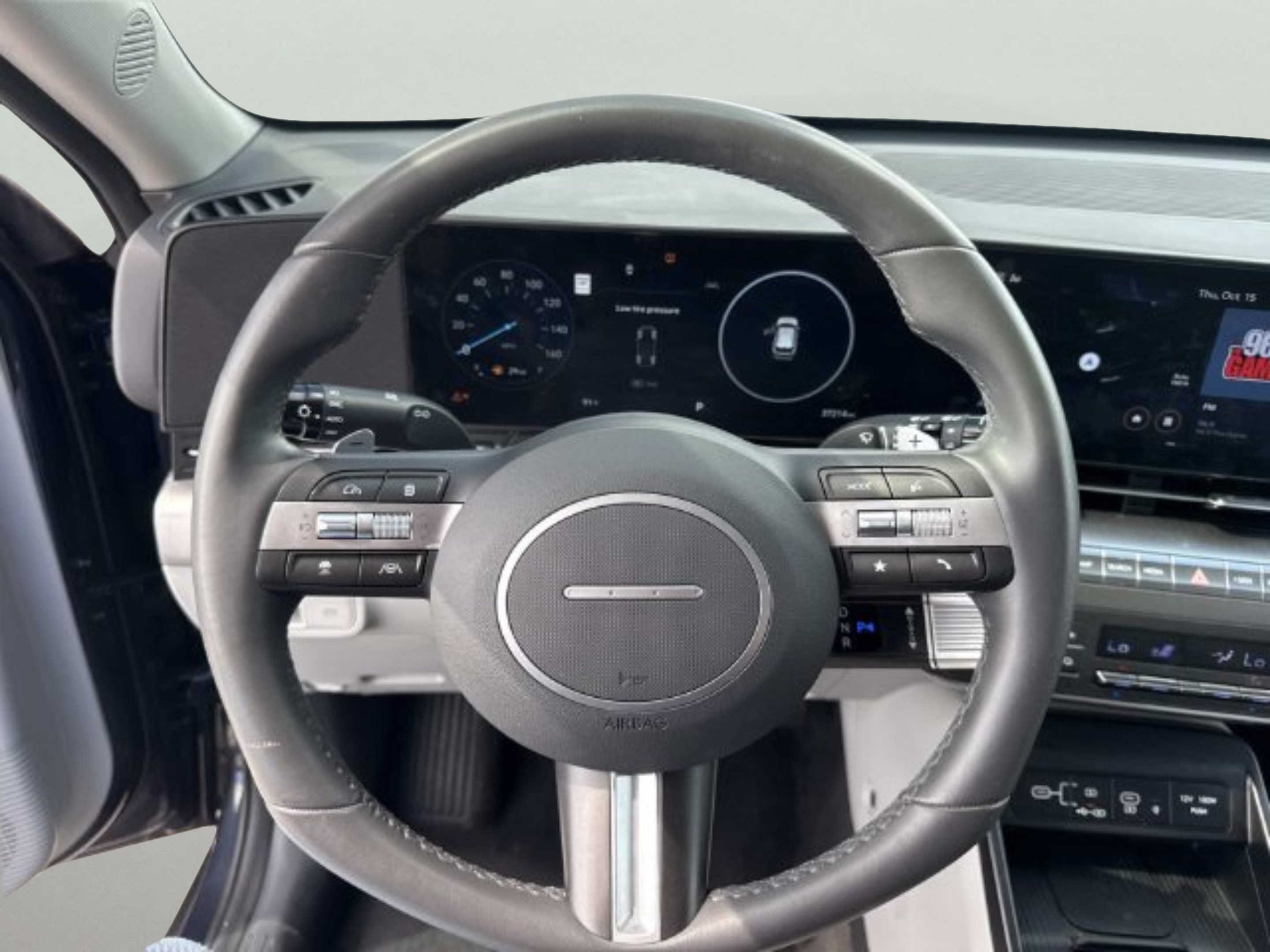 Used 2024 Hyundai Kona SEL w/ Convenience Package FWD image 22