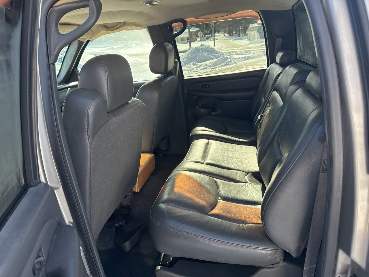 Used 2003 Chevrolet Silverado 2500 2WD Crew Cab image 13