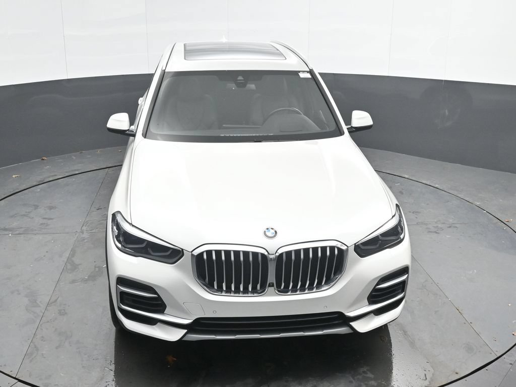Used 2023 BMW X5 xDrive40i w/ Premium Package AWD/4WD image 39