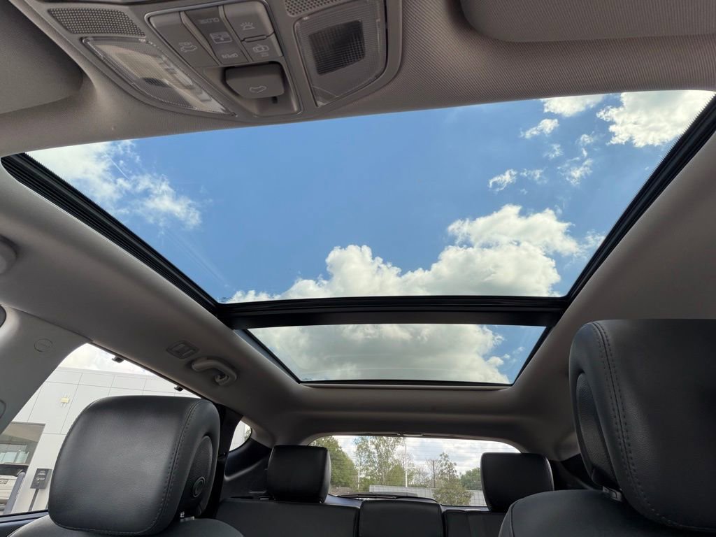 Used 2017 Hyundai Santa Fe Sport image 24