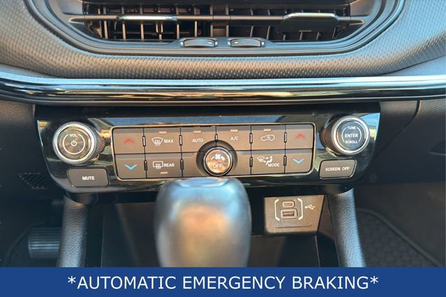 Used 2022 Jeep Compass Trailhawk w/ Trailhawk Elite Group image 15