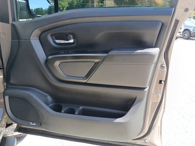 Used 2021 Nissan Titan PRO-4X w/ Pro-4x Convenience Package AWD/4WD image 37