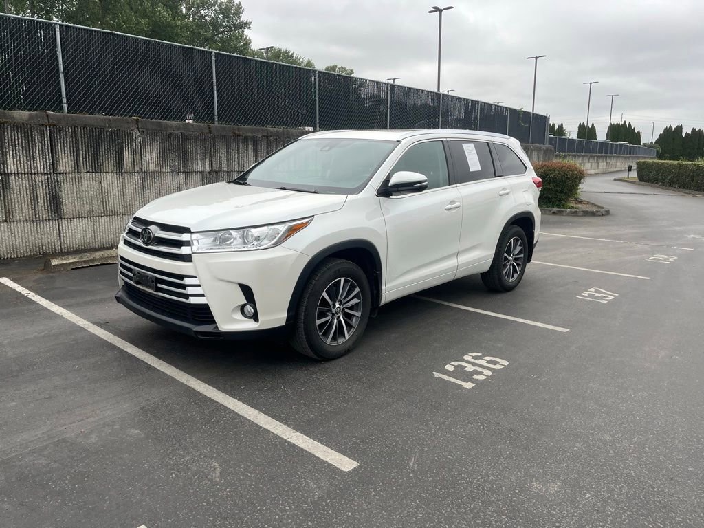 Certified 2017 Toyota Highlander XLE