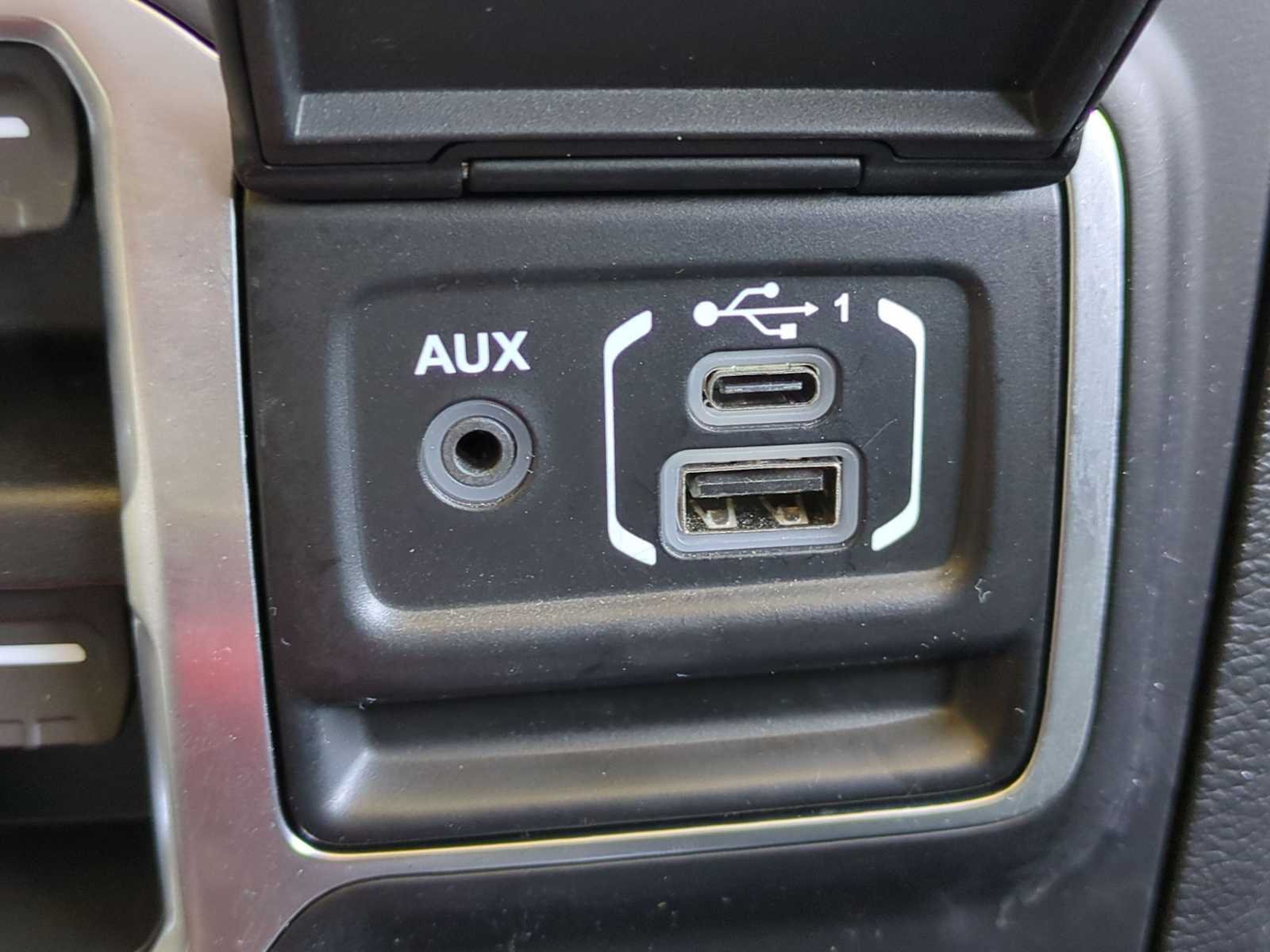Used 2021 Jeep Gladiator Sport AWD/4WD image 20