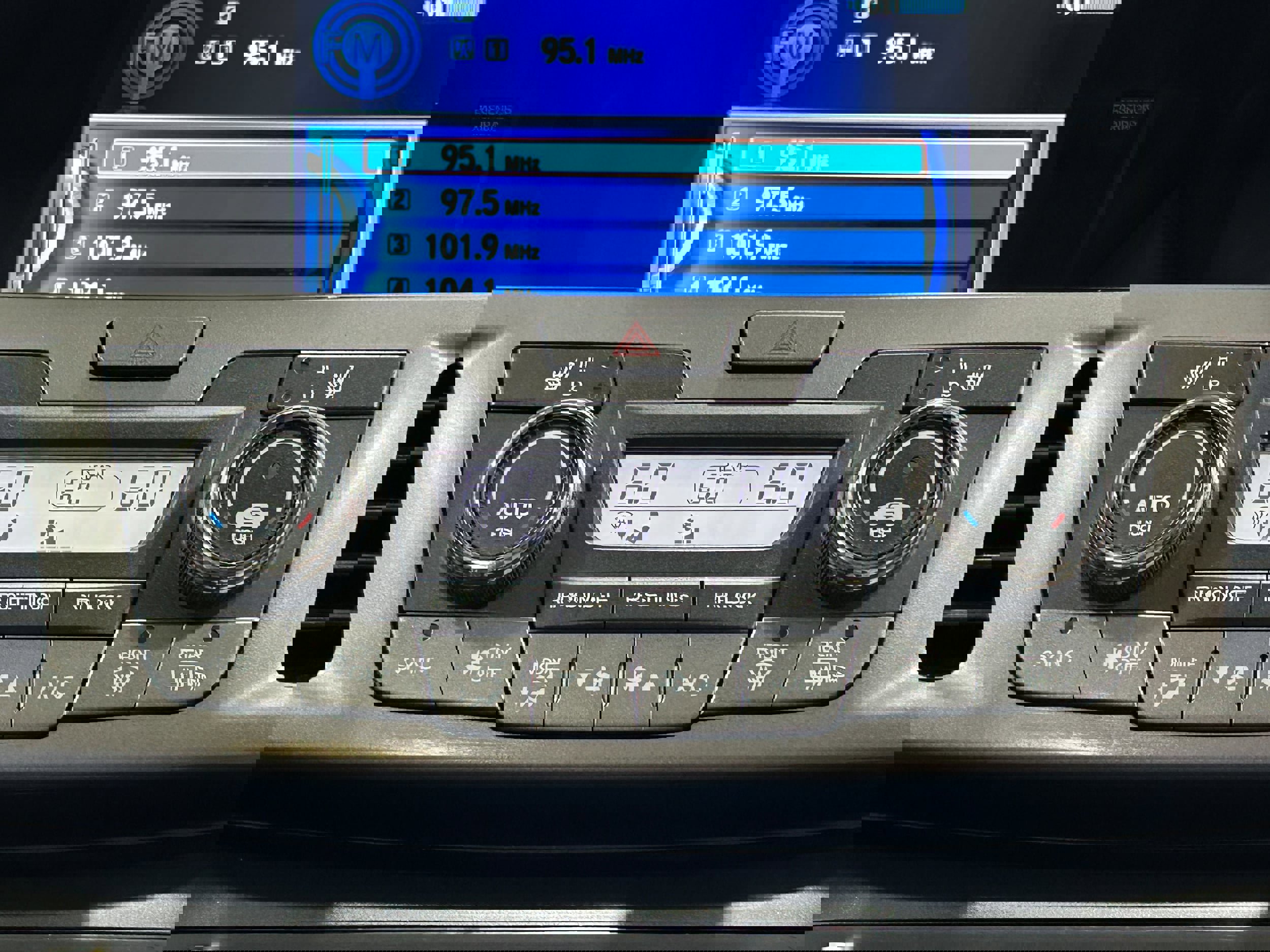 Used 2015 Honda Odyssey EX-L image 7