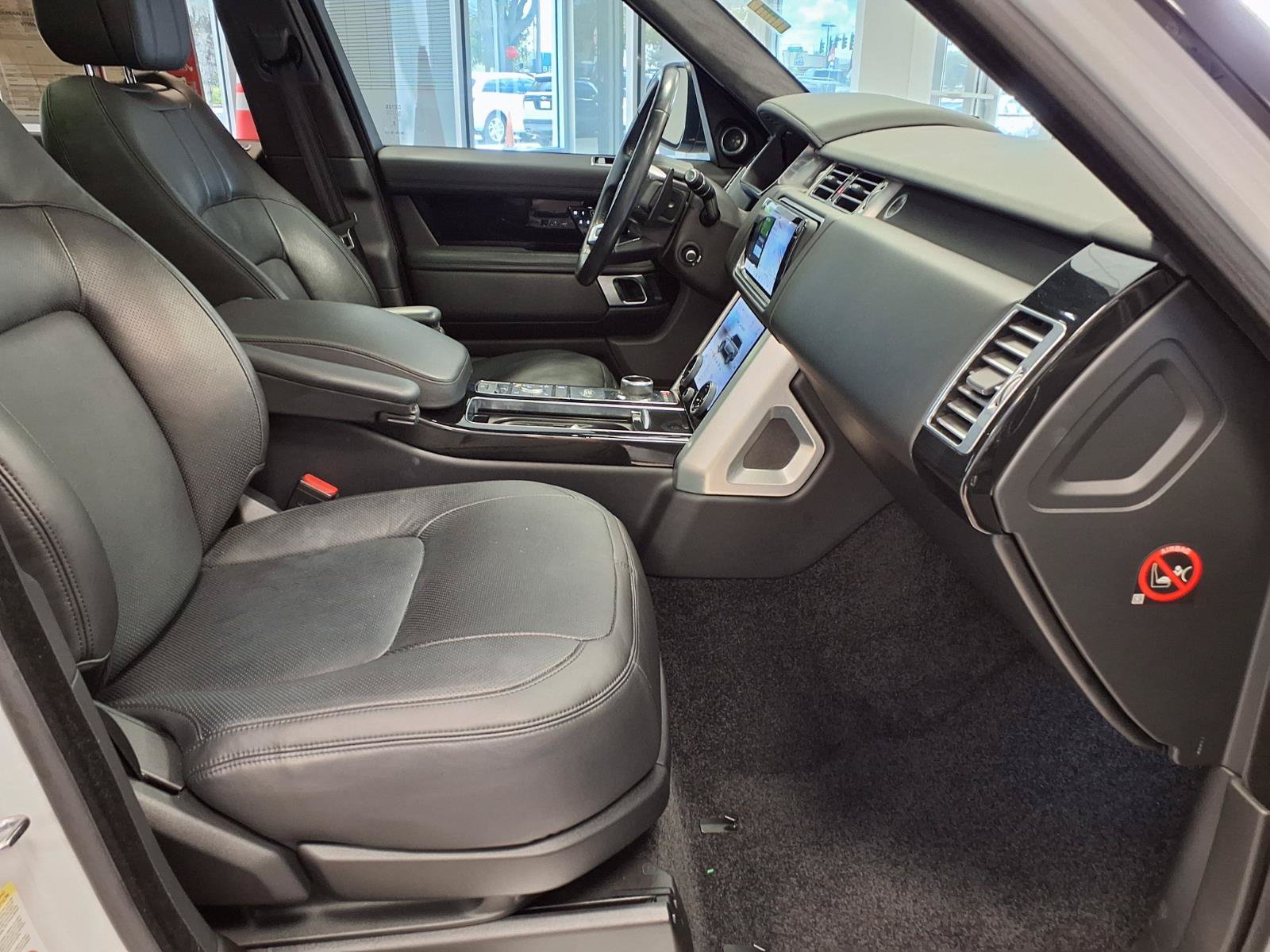 Used 2019 Land Rover Range Rover Supercharged AWD/4WD image 10