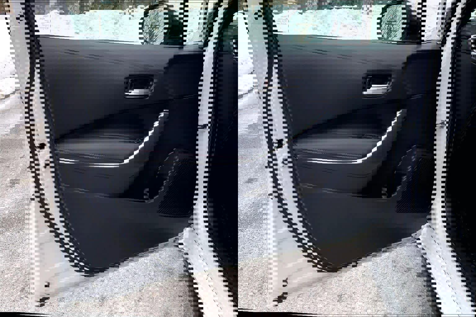 Certified 2023 Toyota Corolla SE w/ Carpet Mat Package (TMS) image 22