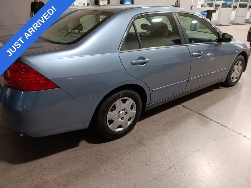 Used 2007 Honda Accord LX image 3