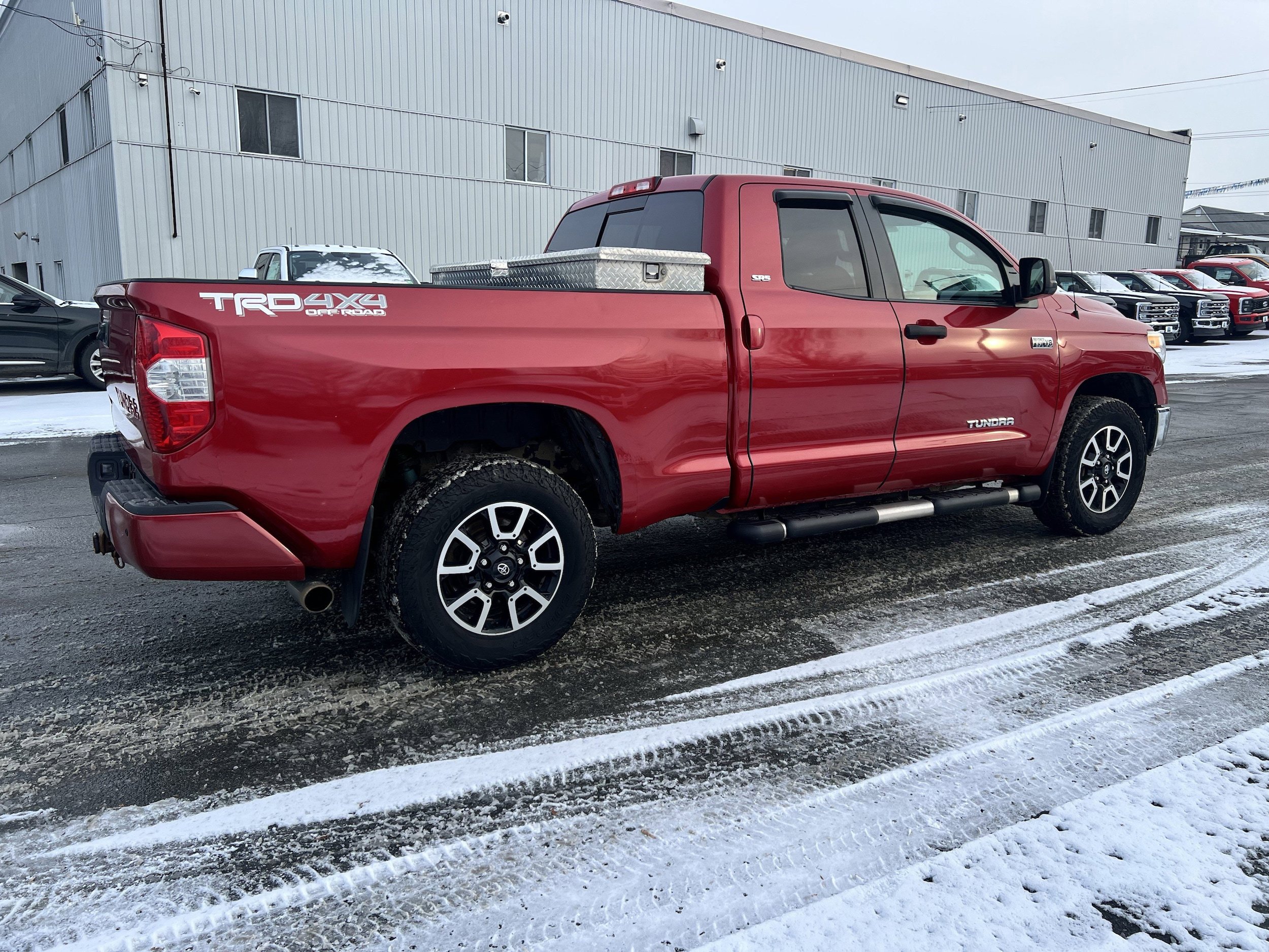 Used 2016 Toyota Tundra SR5 w/ TRD Off Road Package AWD/4WD image 6