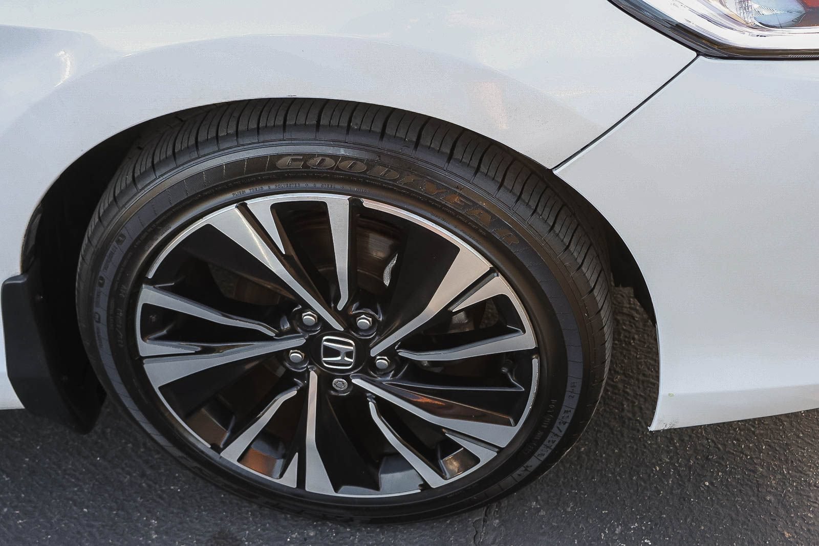 Used 2016 Honda Accord EX-L image 14