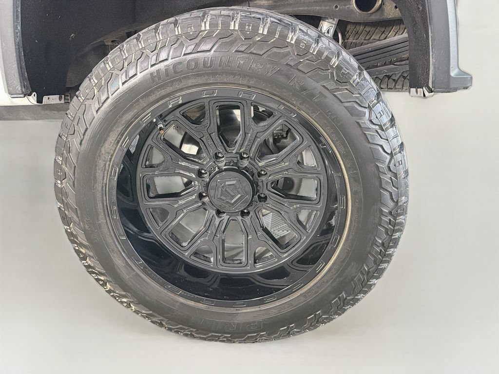 Used 2020 Chevrolet Silverado 2500 LTZ w/ LTZ Plus Package RWD image 35