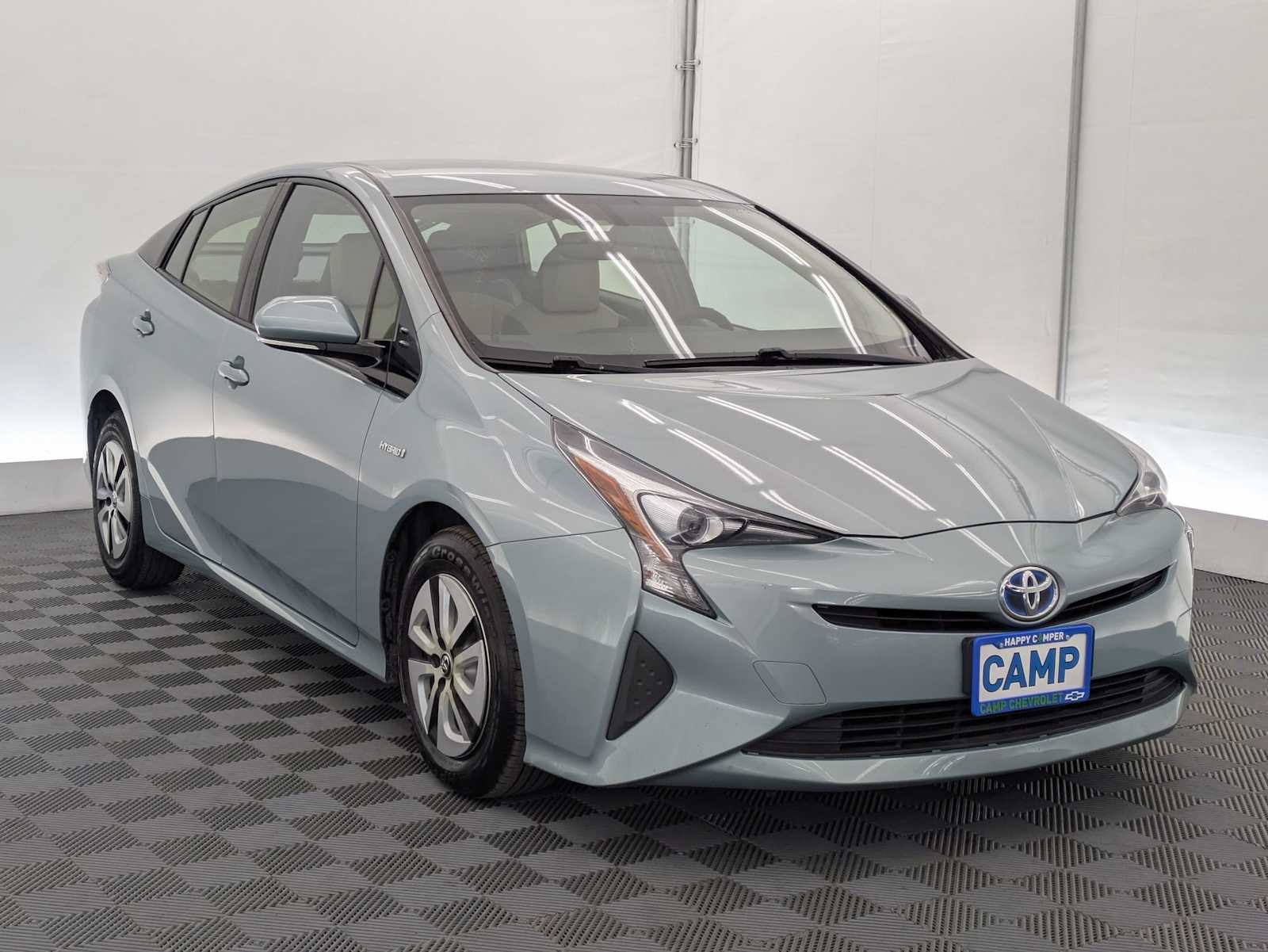 Used 2016 Toyota Prius Four image 8